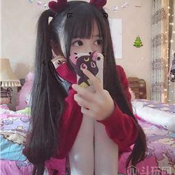 网红蔡萝莉吃瓜,揭秘网红圈幕后故事  第3张 网红蔡萝莉吃瓜,揭秘网红圈幕后故事  第3张